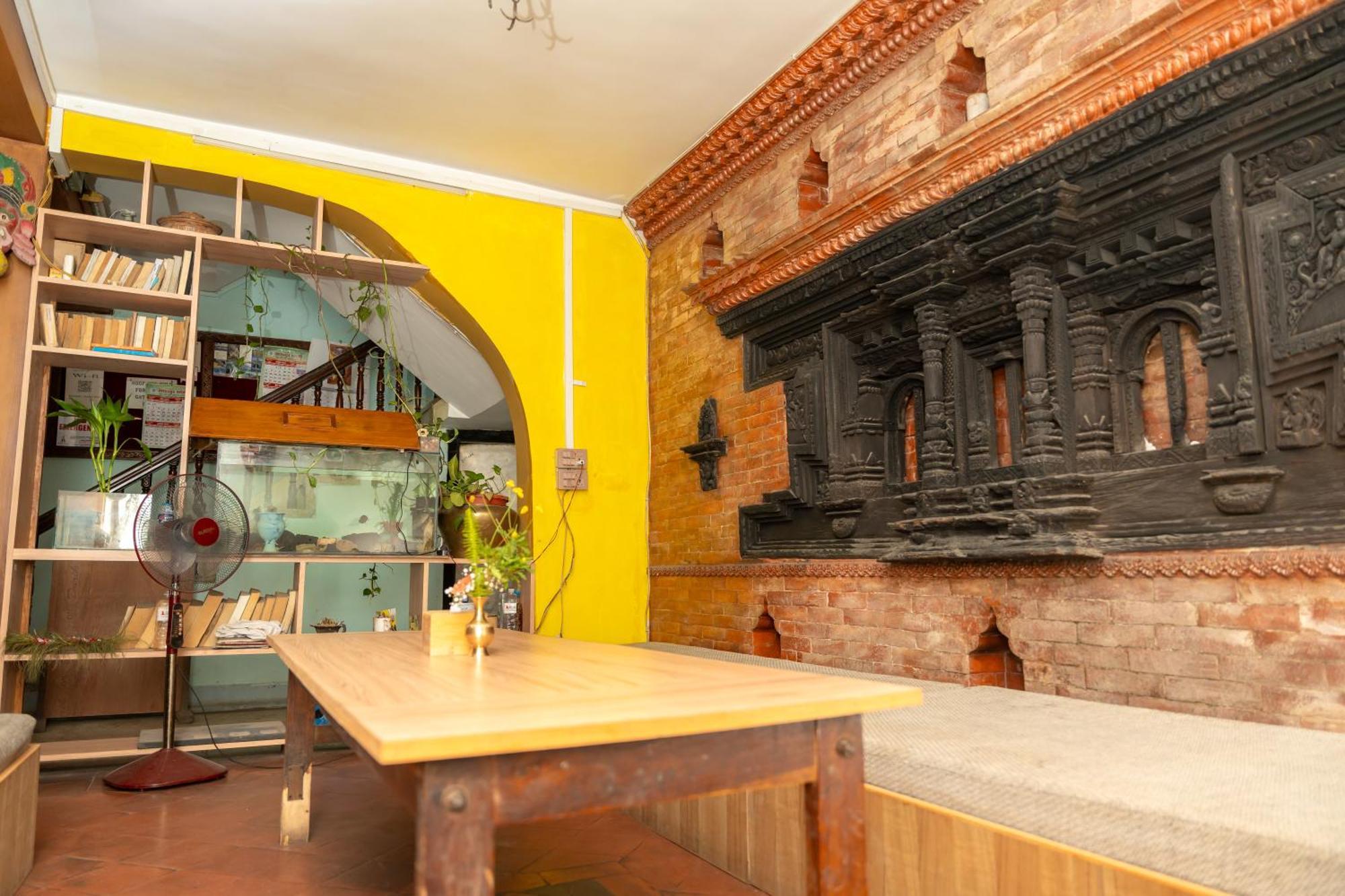 Golden Gate Guest House Bhaktapur Exterior photo